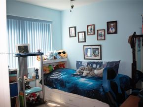 2206 Washington St, Hollywood FL 33020