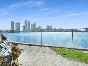 3600 Mystic Pointe Dr 115, Aventura FL 33180