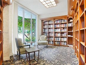 3600 Mystic Pointe Dr 115, Aventura FL 33180