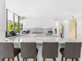 1 Collins Ave 207, Miami Beach FL 33139