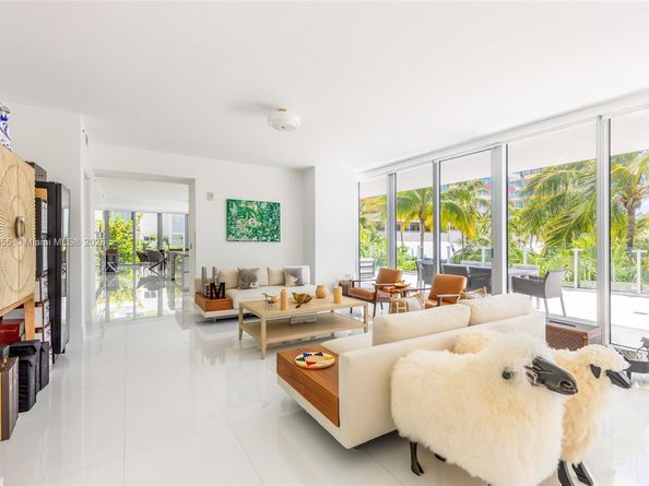 1 Collins Ave 207, Miami Beach FL 33139