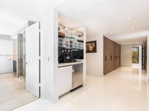 1 Collins Ave 207, Miami Beach FL 33139