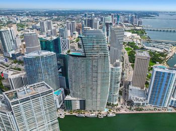 300 Biscayne Boulevard Way