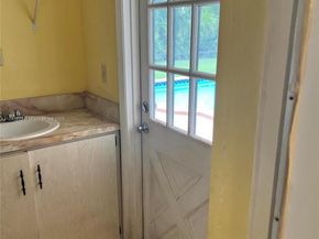 15424 SW 77th Ct, Palmetto Bay FL 33157