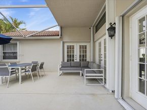 628 Stanton Dr, Weston FL 33326