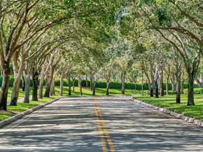 4362 Foxtail Ln, Weston FL 33331
