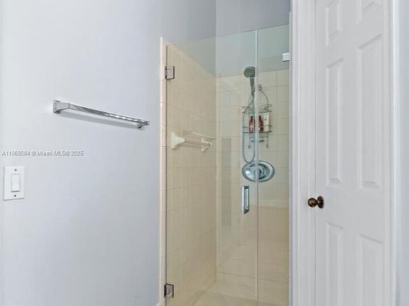 4362 Foxtail Ln, Weston FL 33331