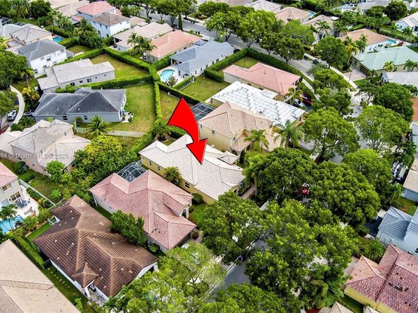 4362 Foxtail Ln, Weston FL 33331