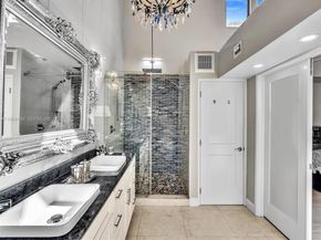 15 Port Side Dr 15C, Fort Lauderdale FL 33316