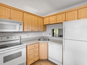 8400 Lagos De Campo Blvd 312, Tamarac FL 33321