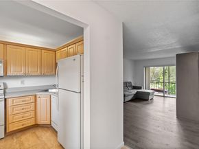 8400 Lagos De Campo Blvd 312, Tamarac FL 33321