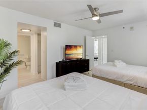 1200 Brickell Bay Dr 2424, Miami FL 33131