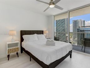 1200 Brickell Bay Dr 2424, Miami FL 33131
