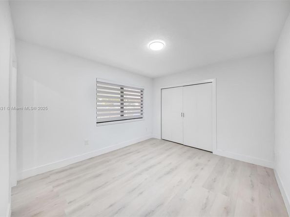 2250 NW 95th St, Miami FL 33147