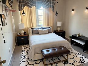 20603 NE 6th Ct, Miami FL 33179