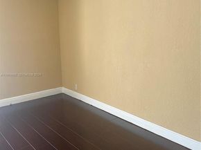 6548 Racquet Club Dr 89, Lauderhill FL 33319