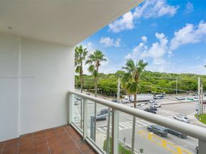 13499 Biscayne Blvd 403, North Miami FL 33181