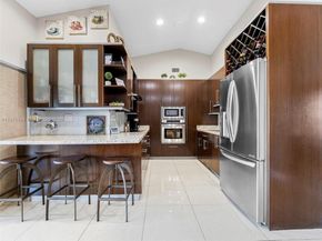 615 NW 134th Pl, Miami FL 33182