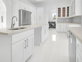 425 SW 129th Ave, Miami FL 33184