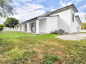 425 SW 129th Ave, Miami FL 33184