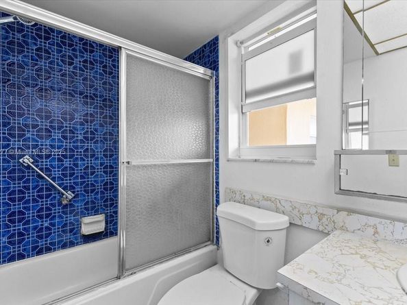 8345 Sunrise Lakes Blvd 306, Sunrise FL 33322