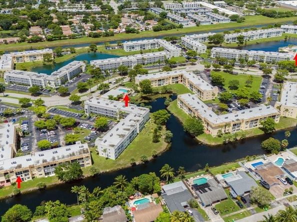 8345 Sunrise Lakes Blvd 306, Sunrise FL 33322