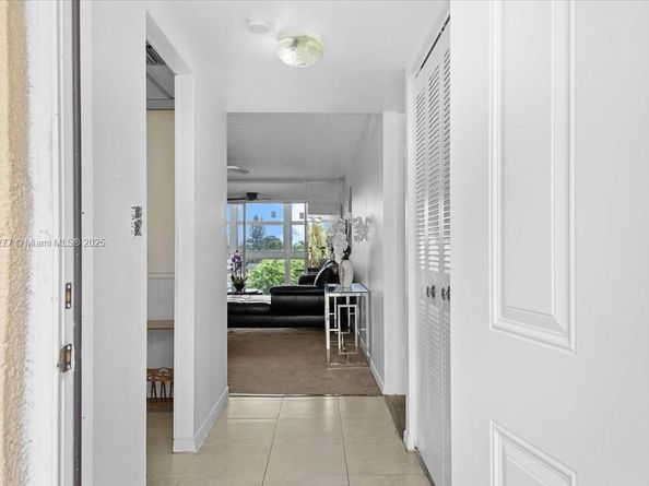 8345 Sunrise Lakes Blvd 306, Sunrise FL 33322