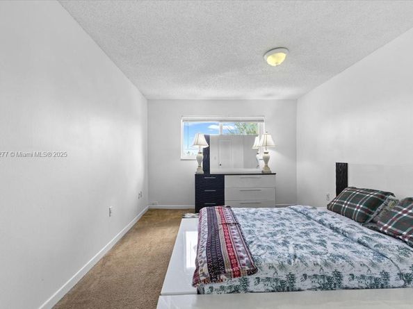 8345 Sunrise Lakes Blvd 306, Sunrise FL 33322