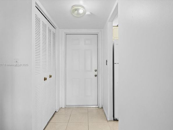 8345 Sunrise Lakes Blvd 306, Sunrise FL 33322