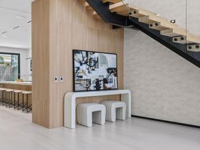 618 NE 17th Way, Fort Lauderdale FL 33304