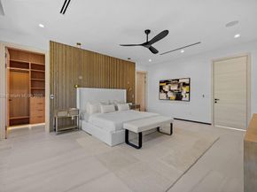 618 NE 17th Way, Fort Lauderdale FL 33304