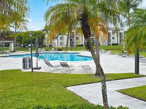 4460 NW 107th Ave 3048, Doral FL 33178