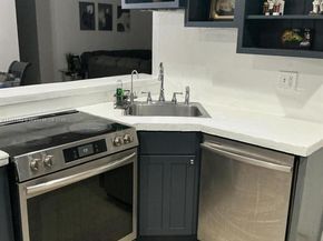 4678 NW 99th Ter, Sunrise FL 33351