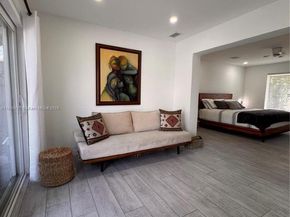 501 SW 18th St, Pompano Beach FL 33060