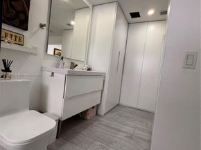 501 SW 18th St, Pompano Beach FL 33060