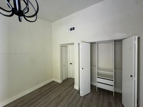 10109 NW 52nd Ter, Doral FL 33178