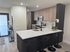 10109 NW 52nd Ter, Doral FL 33178