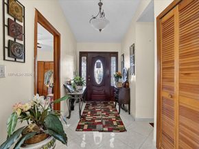 14313 SW 100th Ln, Miami FL 33186