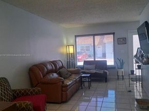 11561 SW 6th St, Sweetwater FL 33174