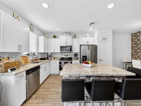 2440 SE 10th Ct, Homestead FL 33035
