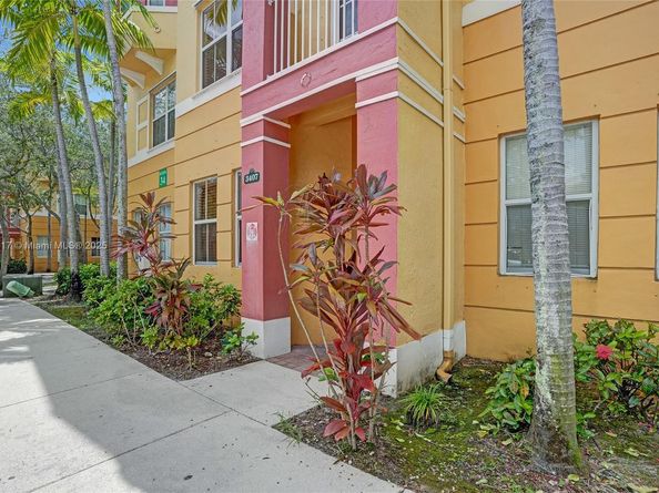 3407 Shoma Dr, Royal Palm Beach FL 33414