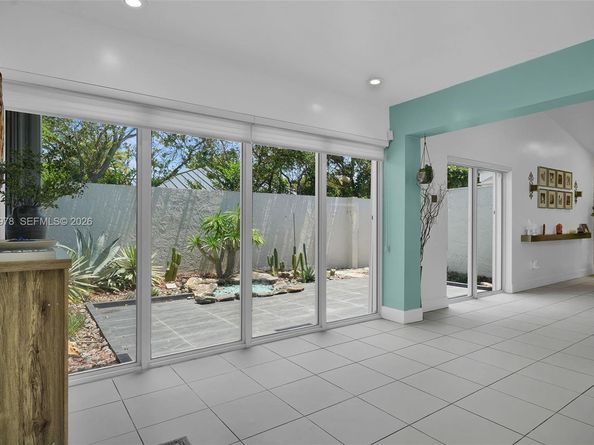 15540 SW 152nd Ter, Miami FL 33187