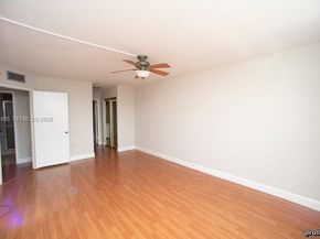 2801 NE 183rd St 709W, Aventura FL 33160