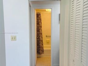 2899 Collins Ave 648, Miami Beach FL 33140