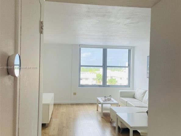 2899 Collins Ave 648, Miami Beach FL 33140