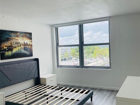 2899 Collins Ave 648, Miami Beach FL 33140