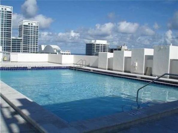 401 69th St 607, Miami Beach FL 33141