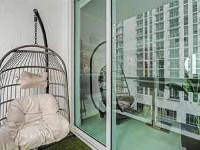 253 NE 2nd St 1608, Miami FL 33132