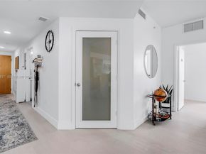 253 NE 2nd St 1608, Miami FL 33132