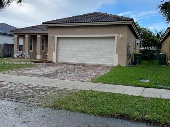 1321 SE 16th Ave, Homestead FL 33035